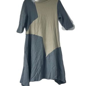 Pc two girls 3/4 blue and beige girls lightweight spring star dress size 7